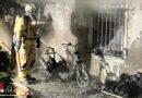D: Feuerwehr Bergisch Gladbach verhindert Wohnhausbrand