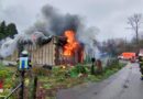 D: Brand eines leerstehenden Gebäudes → langwieriger Einsatz für die Feuerwehr in Essen