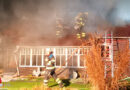 Bayern: Gartenhütte im Süden von München in Flammen