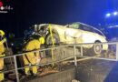 D: Eingeschlossene Person in auf Betonleitwand aufgeschobenen Pkw in Ratingen