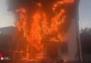 Schweiz: Autobrand führt zu Totalschaden am Haus in Niederhelfenschwil