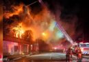 USA: 2-facher Drehleiter-Einsatz und 2. Alarm bei Lagerhallen-Großbrand in Fort Worth