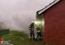 D: Rasentrack brennt in Garage in Elsdorf