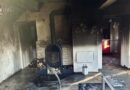 Oö: Vier Personen und ein Hund bei Feuer in Wohngebäude in Garsten gerettet