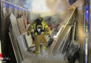 D: Gemeldeter Gebäudebrand → brannte Container auf Schulhof in Ratingen