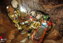 D: Feuerwehr übt in der Dechenhöhle in Iserlohn