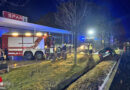 Stmk: Fahrzeugbergung im Regen auf der L 406 in Pöllau