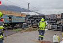 Oö: Lkw kollidierte an Bahnübergang in Garsten mit Güterzug