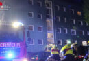 Oö: Feuer im Dachboden eines Mehrfamilienhauses in Lambach löst Alarmstufe-2-Einsatz aus