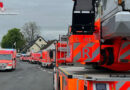 D: Feuerwehr findet verstorbene Person nach Wohnungsbrand in Bergisch Gladbach