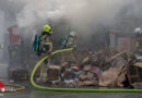 Tirol: Brand einer Kartonpresse am Recyclinghof in Kitzbühel