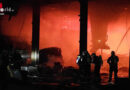 Nö: Großbrand einer Lagerhalle in Wiener Neustadt