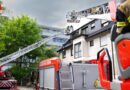 D: Dachstuhlbrand in Mehrfamilienhaus in Essen → Hund aus Wohnung gerettet
