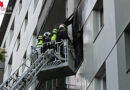 Wien: Wohnungsvollbrand im Hochhaus → Berufsfeuerwehr löst Alarmstufe 2 aus & Geschäftsbrand im 17. Bezirk