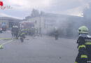 Nö: Müllinsel neben einer Trafostation in Brand