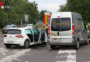 Oö: Kreuzungscrash zwischen Pkw und Kleintransporter