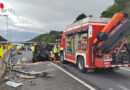 Nö: Betonleitwand wird für Pritschenwagen auf A 2 zur Schanze → Lenker über Windschutzscheibe befreit