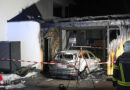Oö: Brand eines Carports und eines Autos in Ottnang am Hausruck