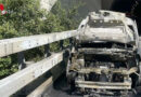 Schweiz: Personenwagen auf der A 13 brennend aus Tunnel gefahren