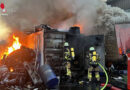 D: Großbrand im Stadthafen in Essen → zwei Überseecontainer sowie ein Lkw in Vollbrand