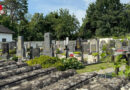 Nö: Ahnenforscher am Friedhof von umstürzenden Grabstein eingeklemmt