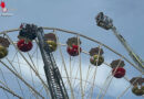 D: Drei Hubrettungsgeräte am Riesenrad in Weinheim im Übungseinsatz