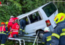 Oö: Kleintransporter-Lenker bei Unfall auf A 1 bei Allhaming eingeklemmt