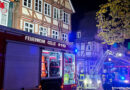 D: Gastronomieküche in historischen Altstadt in Vollbrand – Personen eingeschlossen