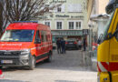 Oö: Dreister Falschparker in Wels beschäftigte Feuerwehr, Polizei und Abschleppdienst
