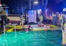 D: Gefahrstoffaustritt im Kombibad Paffrath in Bergisch Gladbach → Feuerwehr im Großeinsatz