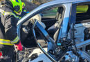 Ktn: Auto touchiert zwei Pkw auf der B 100, weiteres Fahrzeug kracht in Unfallstelle
