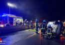 D: Person in seitlich liegendem Unfallauto in Allensbach eingeschlossen