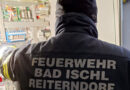 Oö: Feuerwache Reiterndorf in Bad Ischl befreit mehrere Personen aus Aufzu