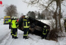 D: Nach Unfall eingeschlossenen Fahrer befreit
