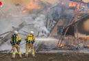 Tirol: 9 Feuerwehren bei Großbrand Wirtschaftsgebäude in Straß im Zillertal
