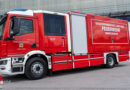 LFV Tirol übergab neue Gefahrgutfahrzeuge mit Rollcontainer-System für Feuerwehren Kufstein und Lienz