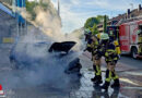 D: Pkw-Brand auf Tankstellengelände in Essen