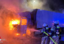 D: Brennende Lkw-Zugmaschine auf Rastanlage Lehrter See