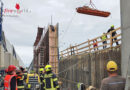 Nö: Verletzten Arbeiter in Ebenfurth aus Baugrube gerettet