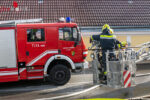 Massiver Feuerwehreinsatz bei Brand eines Schweinestalls in Marbach im Felde