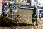 Lkw-Lenker vertraut seinem Navi - Aufwendige Bergung mitten im Wald
