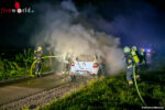 Pkw auf der Stratzinger Straße in Vollbrand